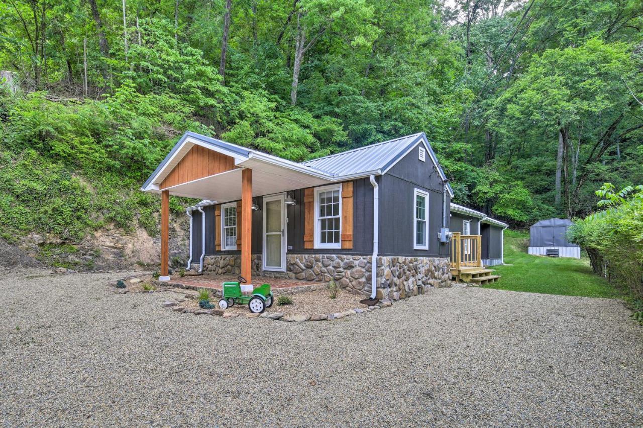 Updated Bristol Retreat About 2 Miles To Downtown! Exterior photo