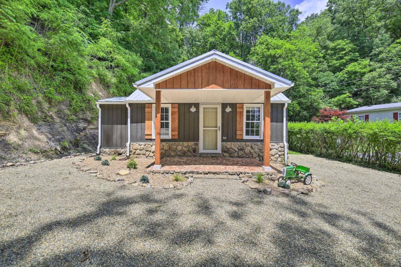 Updated Bristol Retreat About 2 Miles To Downtown! Exterior photo